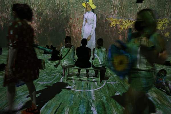 Immersive Van Gogh Exhibit opens in NYC