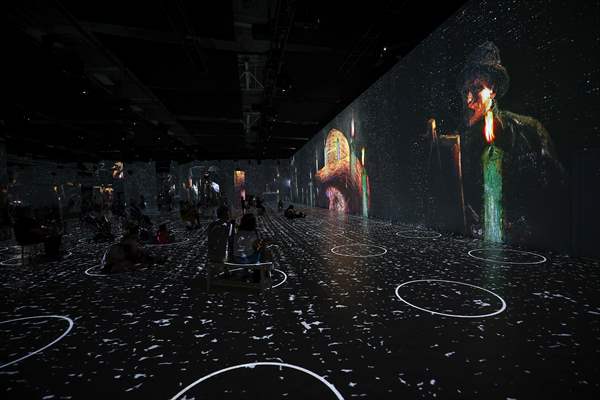 Immersive Van Gogh Exhibit opens in NYC