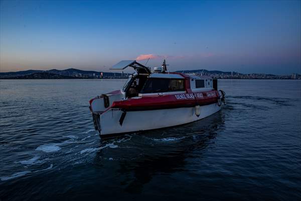 Adalar'dan ana karaya yaşam köprüsü: 112 deniz ambulansları