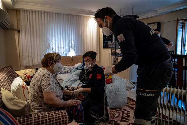 Adalardan ana karaya yaşam köprüsü: 112 deniz ambulansları