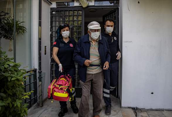 Adalardan ana karaya yaşam köprüsü: 112 deniz ambulansları