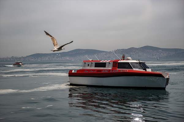 Adalardan ana karaya yaşam köprüsü: 112 deniz ambulansları