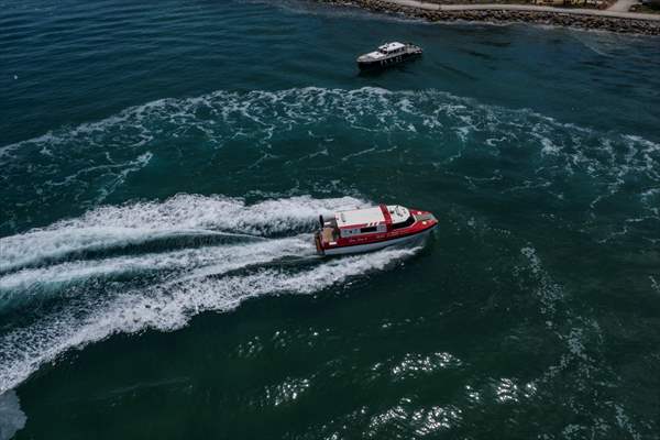 Adalardan ana karaya yaşam köprüsü: 112 deniz ambulansları