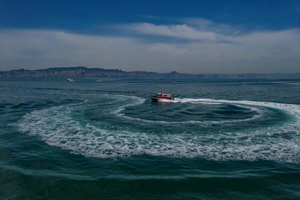 Adalardan ana karaya yaşam köprüsü: 112 deniz ambulansları