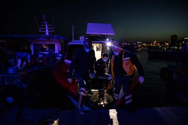Adalardan ana karaya yaşam köprüsü: 112 deniz ambulansları