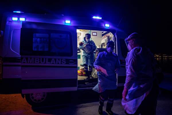 Adalardan ana karaya yaşam köprüsü: 112 deniz ambulansları