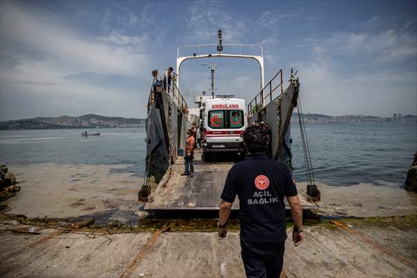 Adalardan ana karaya yaşam köprüsü: 112 deniz ambulansları