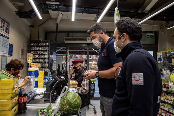 Adalardan ana karaya yaşam köprüsü: 112 deniz ambulansları