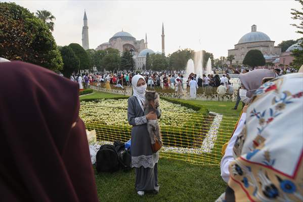 Ayasofya-i Kebir Cami-i Şerifi'nde ikinci kez Kurban Bayramı namazı eda edildi