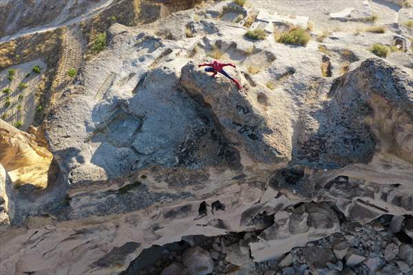 "Spider-Man" Burak Soylu in Cappadocia