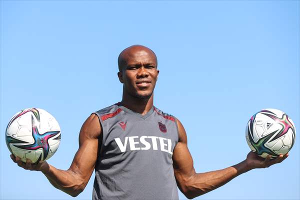 Trabzonspor'un Nijeryalı futbolcusu Nwakaeme'den yeni sezon değerlendirmesi
