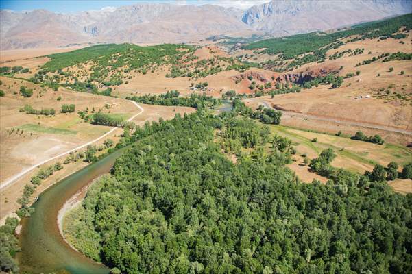 Ovacık'ın doğal güzellikleri havadan görüntülendi