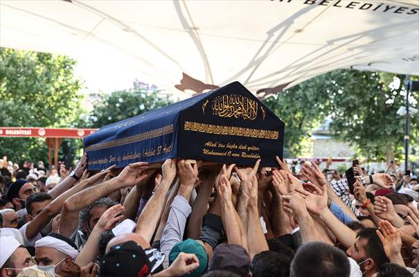 Nimetullah hoca son yolculuğuna uğurlandı
