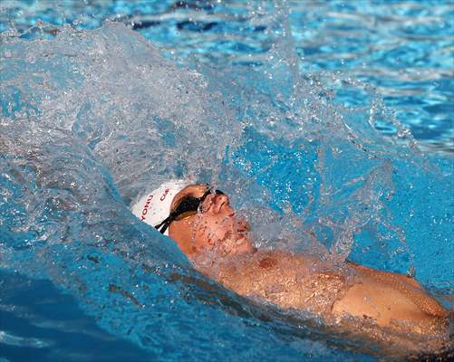 Günde 8 kilometre yüzen otizimli Artun, kulaçlarını milli forma için atıyor