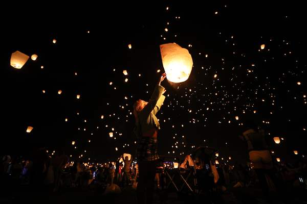 Sky lantern lights festival
