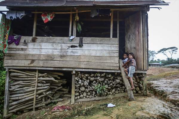 Colombia: Embera Dobida indigenous daily life at the jungle in Choco department