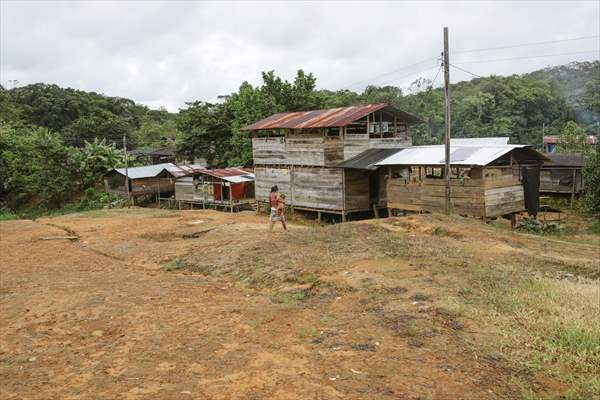Colombia: Embera Dobida indigenous daily life at the jungle in Choco department