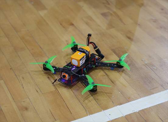 TEKNOFEST'te yarışan meslek lisesi öğrencileri İHA geliştirmek için iddialı