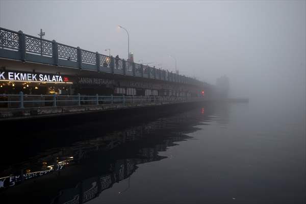 Heavy fog in Istanbul