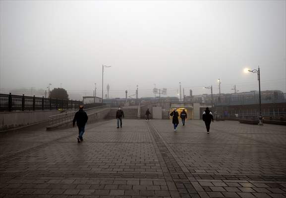 Heavy fog in Istanbul