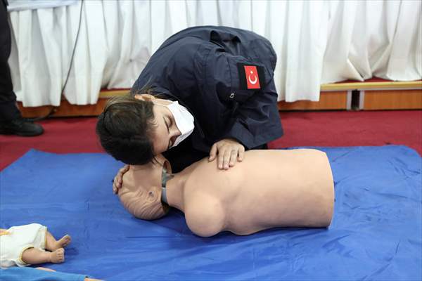 AA'nın savaş muhabirliği kursiyerleri uygulamalı eğitimlerle güçleniyor