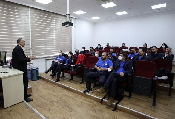 AA'nın savaş muhabirliği kursiyerleri uygulamalı eğitimlerle güçleniyor