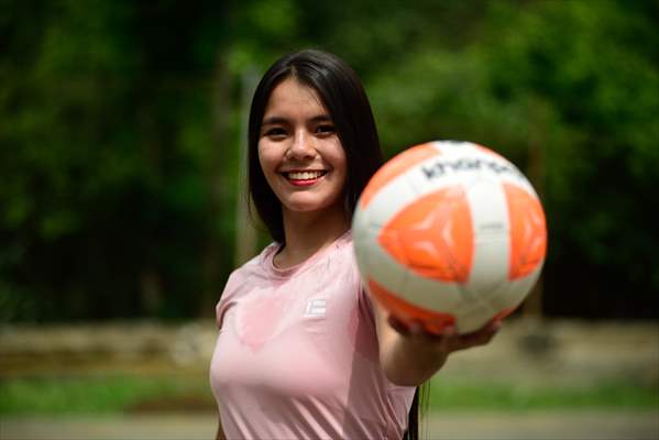 Maria Jose pay university bill with freestyle football