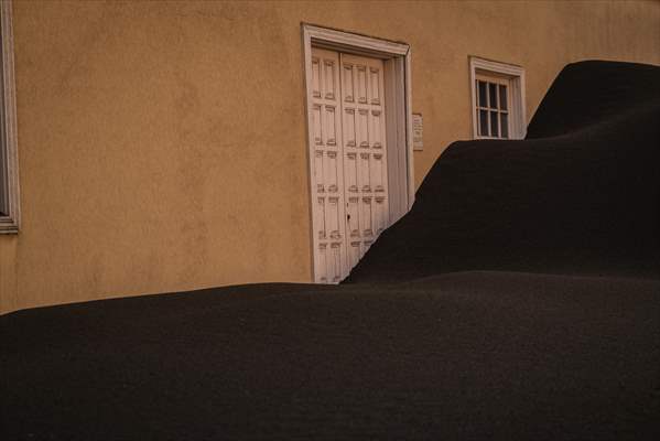 Cumbre Vieja volcano erupts in Spanish Canary Island of La Palma