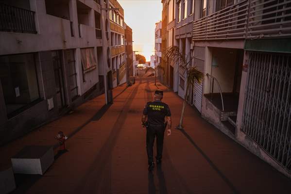 Cumbre Vieja volcano erupts in Spanish Canary Island of La Palma