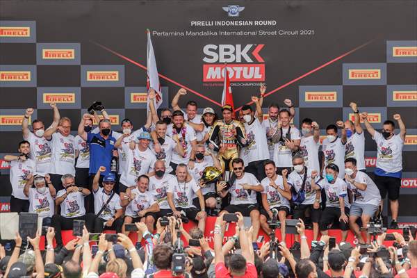 Toprak Razgatlioglu wins 2021 Superbike World Championship