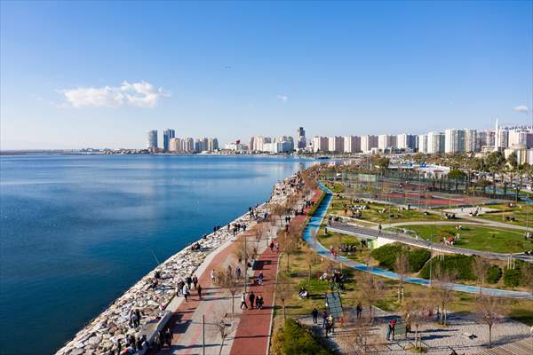 People enjoy sunny winter day in Izmir