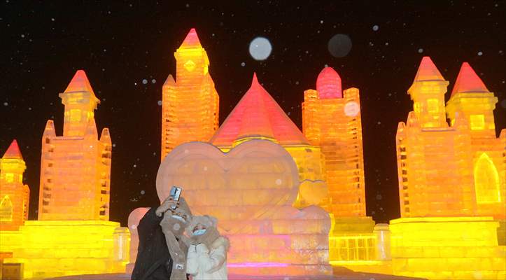 Harbin Ice and Snow World and Harbin Sun Island Snow Sculpture Art Fair