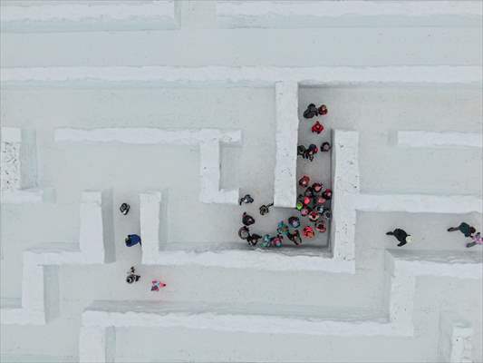Biggest snow maze in the world goes ahead amid Omicron spread in
