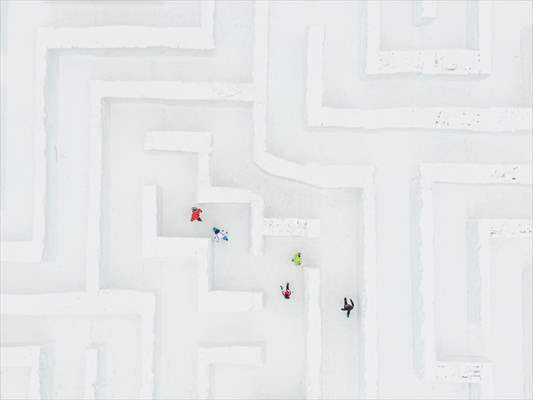 Biggest snow maze in the world goes ahead amid Omicron spread in