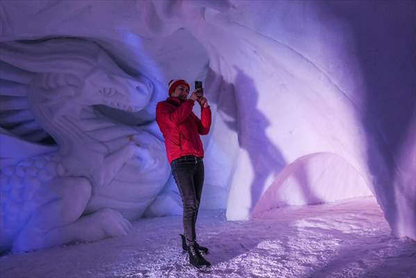 Biggest snow maze in the world goes ahead amid Omicron spread in