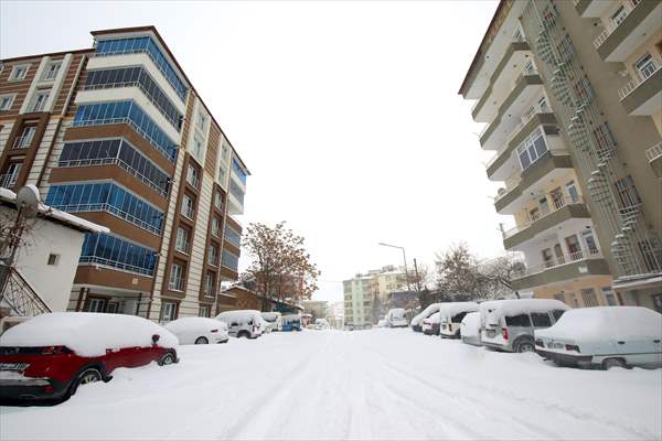 Malatya'da kar yağışı etkili oldu
