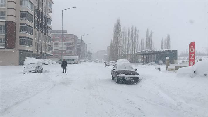 Malatya'da kar yağışı etkili oldu