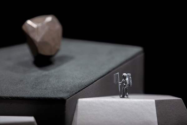 The 555.55 Carat Black Diamond entitled 'Enigma' at London Auctions