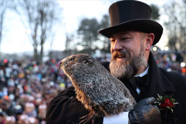 Groundhog Day 2022: Punxsutawney Phil says 6 more weeks winter