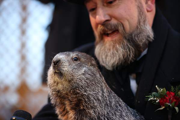 Groundhog Day 2022: Punxsutawney Phil says 6 more weeks winter