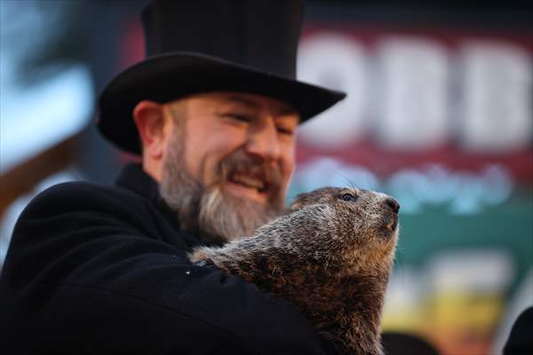 Groundhog Day 2022: Punxsutawney Phil says 6 more weeks winter
