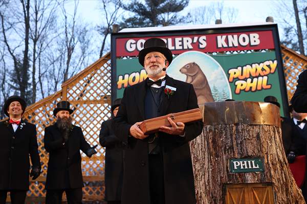 Groundhog Day 2022: Punxsutawney Phil says 6 more weeks winter