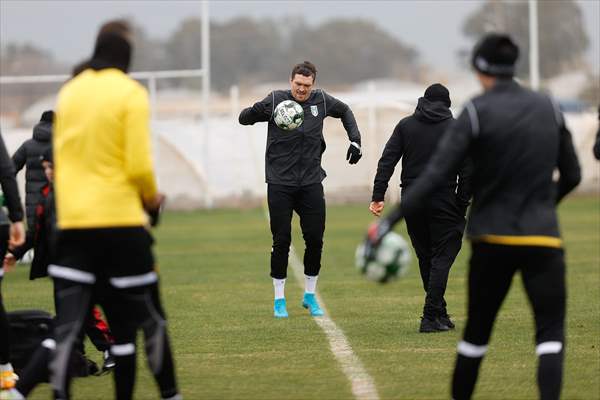 World heavyweight champion Oleksandr Usyk trains with FC Polissya in Turkiye's Antalya