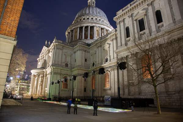 Light show held at historical places in London