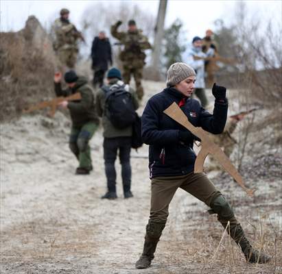 Ukrainian civilians receive military training