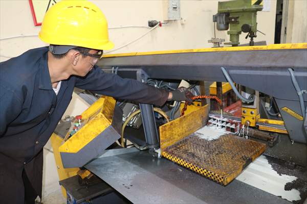 Adana'da yıl sonuna kadar kütüphanesiz okul kalmayacak