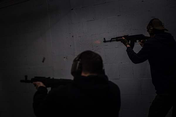 Volunteers' military training in Czech Republic's Brno