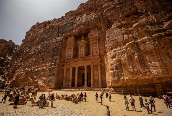 Rose red city: Jordan's Petra