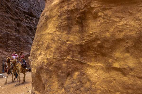 Rose red city: Jordan's Petra