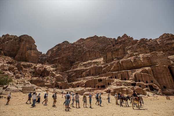 Rose red city: Jordan's Petra